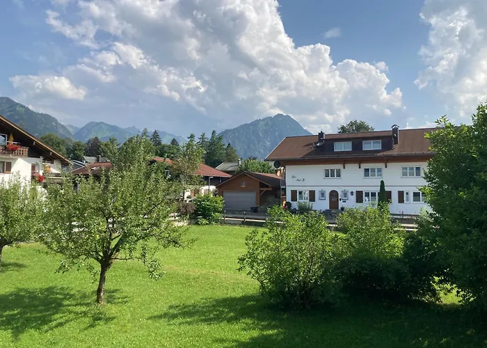 Eistaenzer Nest